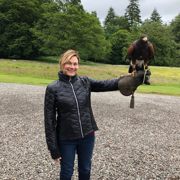 Meet your Posher, Patricia - Picture 2 of 3